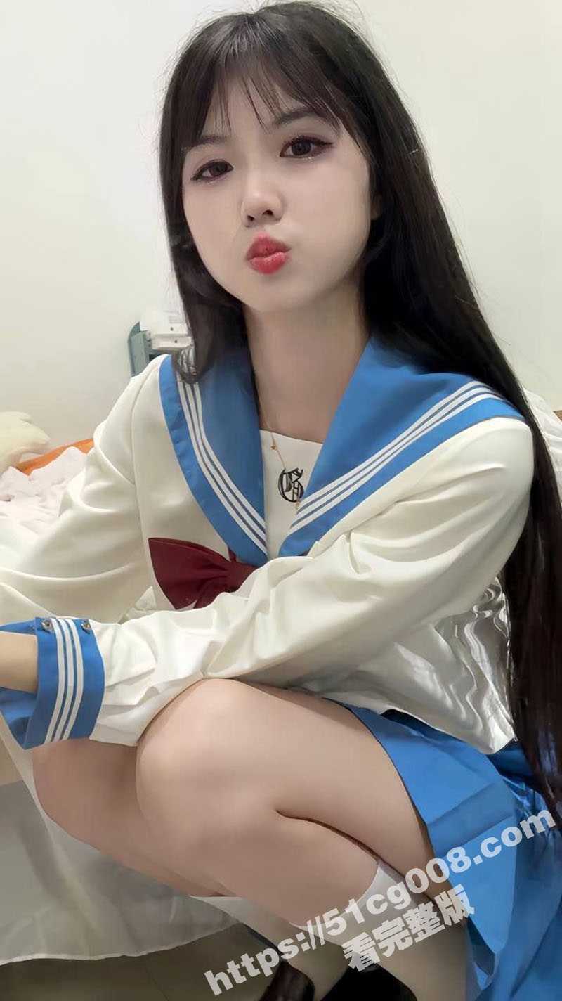 四川师范学院 李佳颖 热爱jk的白虎一线天嫩逼 被土豪包养 穿着JK让金主爸爸插穴 - 51吃瓜网-51吃瓜网