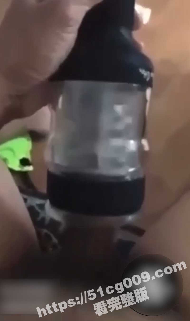 猎奇搞笑吃瓜合集！有洞我就操 万物皆可操 椰子酒瓶垃圾车通通都不在话下 - 51吃瓜网-51吃瓜网