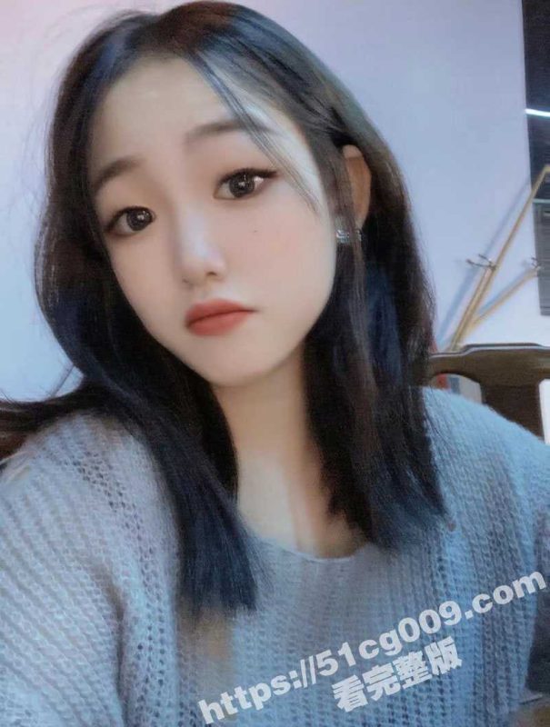 广东河源某公司营销 黎娜 24岁已婚小少妇婚内出轨 极度反差的母狗 聊天记录太刺激了-51吃瓜网