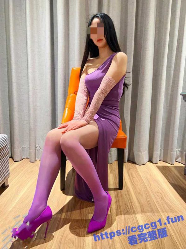 姐弟乱伦之极品尤物姐姐遭受弟弟的狂热摩擦 姐姐的小穴又嫩且又紧致甚是享受-51吃瓜网