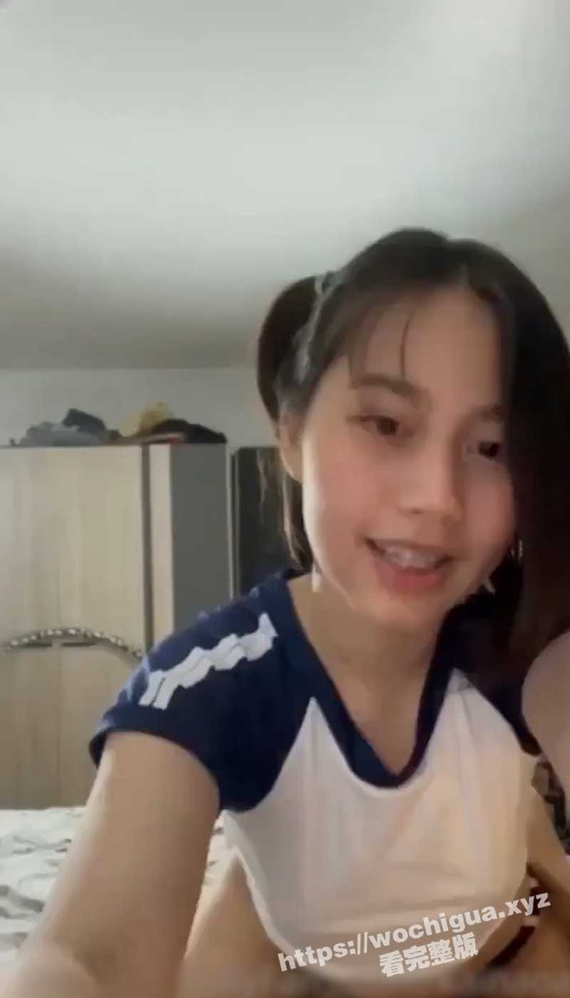 OnlyFans 情侣自拍分享 小情侣在家啪啪 清纯美眉吃鸡深喉上位全自动 被无套输出 内射！ - 51吃瓜网-51吃瓜网