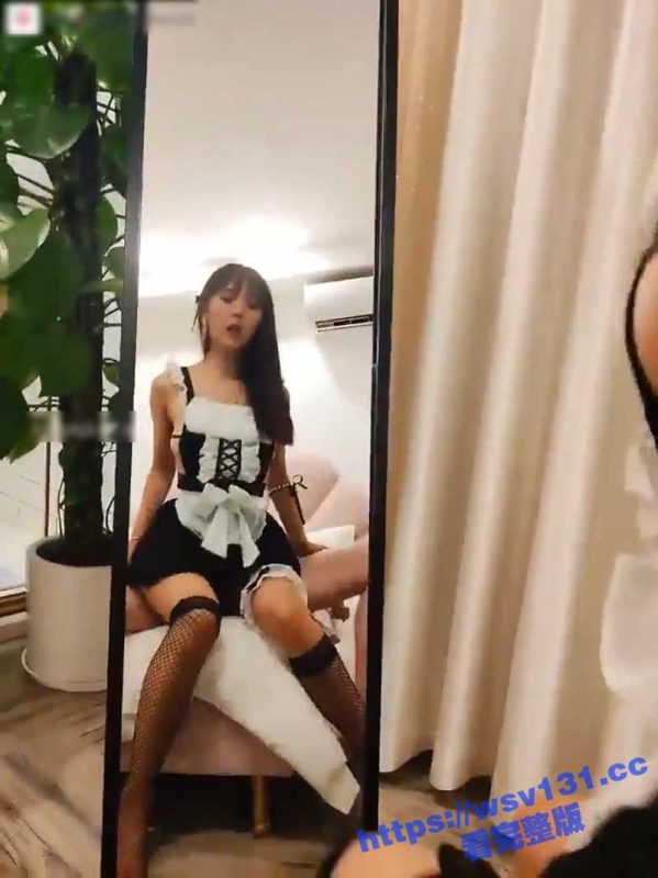 推特上的极品露脸反差婊  热依扎 御姐般的相貌酷似杨幂 女仆黑丝超棒口交！-51吃瓜网