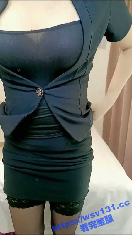 19岁男技师按摩店面试 惨遭女主管强奸 这女上位也太他妈猛了 如狼似虎的年纪疯狂榨精 差点原地升天！-51吃瓜网