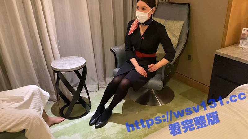 了解空姐的行业内幕！飞机上搭讪的极品东航空姐下班就来赴约了 给按摩口活 啪啪叫声超级骚！-51吃瓜网