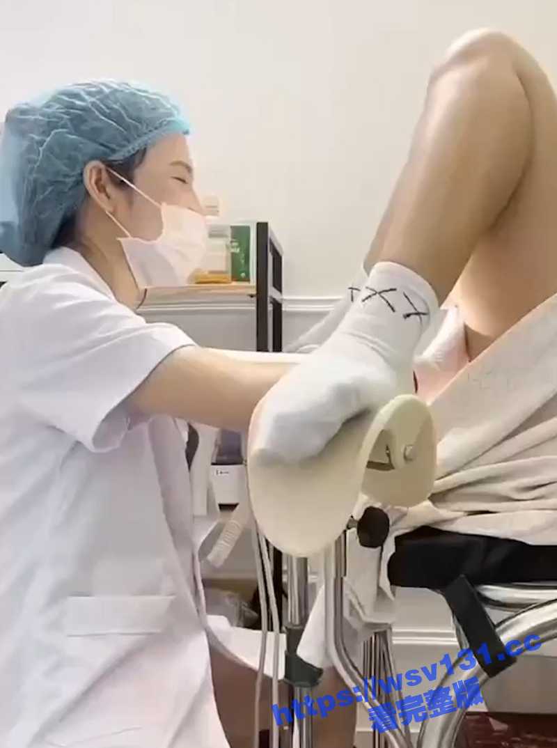推特博主 苏畅 泰国阴部正骨按摩体验 太爽忍不住喷了医生一脸 把医生吓坏！ - 51吃瓜网-51吃瓜网