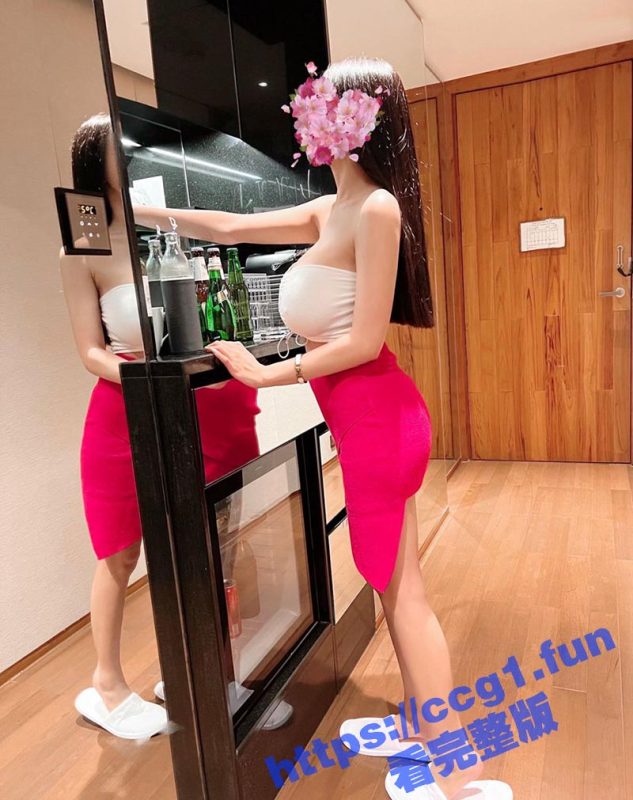 超级巨乳来袭 最新NPX 超级大G女神大集合 身材并不胖凹凸有致 不符合科学比例巨乳太诱人了-51吃瓜网