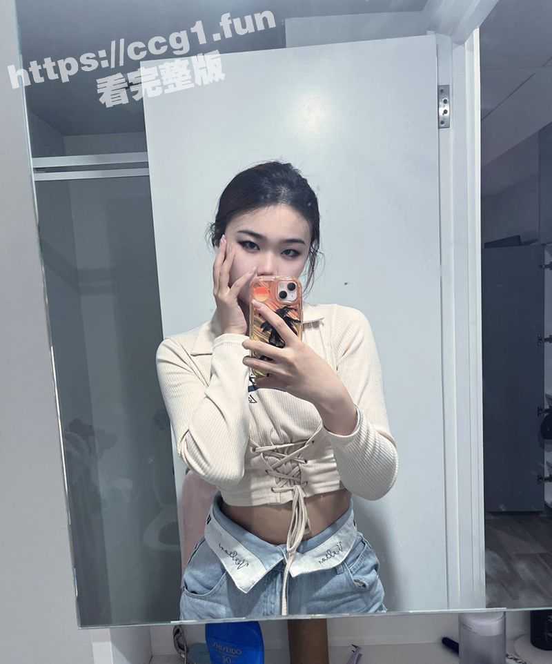 天上飞机最快 地下眼镜最骚 青岛某公司会计 周利霞 被渣男泄密曝光 竟然能把自己对折 - 51吃瓜网-51吃瓜网