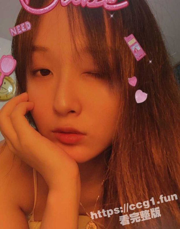 清纯可爱的大学生妹子 被男友拉到酒店直接无套爆操抽插 妹子直接被操哭了-51吃瓜网