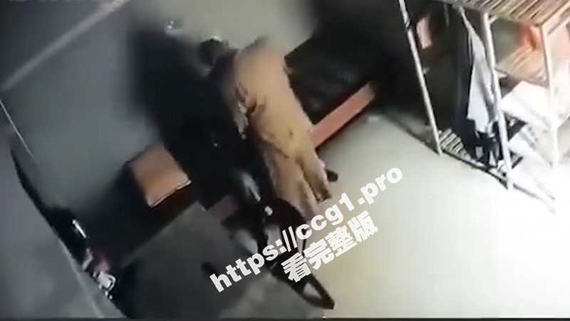 和尚和尼姑都饥渴难耐 六根未净  尘欲未了呀 看样子是憋坏了 插入瞬间爽死了！-51吃瓜网