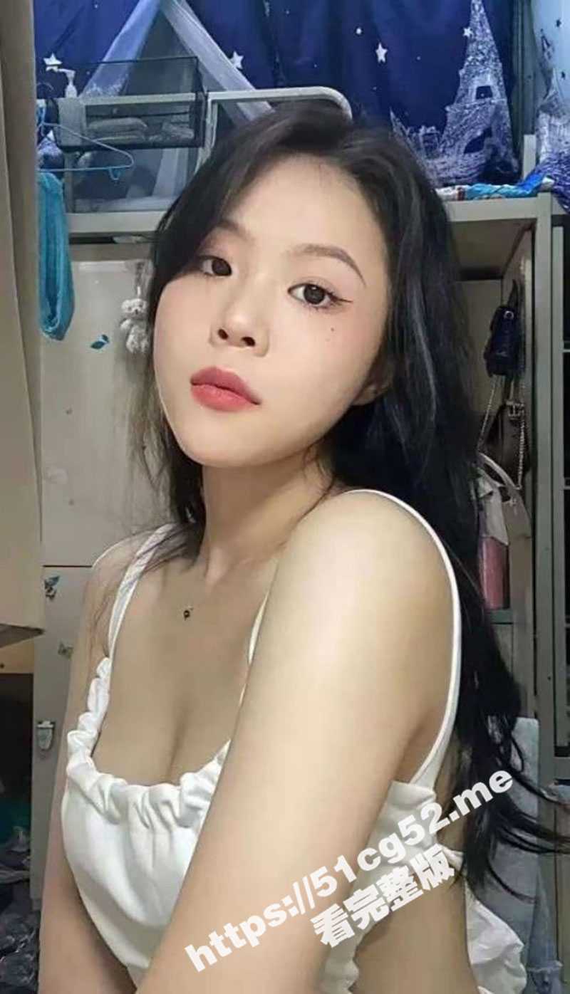 成都中医药大学 极品高颜值大三反差婊 林雨泽 高冷女神被无套抽插 任人摆布 被别人的鸡巴无情的深喉 - 51吃瓜网-51吃瓜网