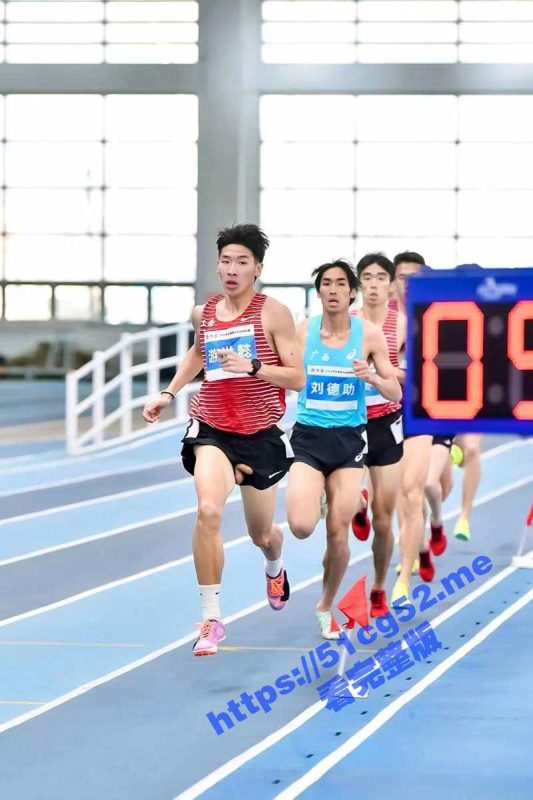 我了个操！！  天津田径比赛惊现 甩鸡哥！🙈🙊🙈-51吃瓜网