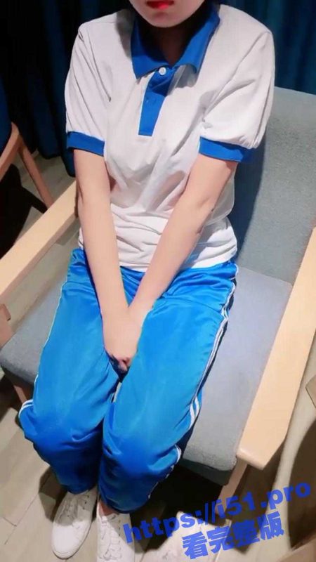 花1800拿下的极品大奶学生妹 绝对是纯天然奶子 小穴毛稀少肥美 主动上位抽插到高潮 身体不断痉挛抽-51吃瓜网