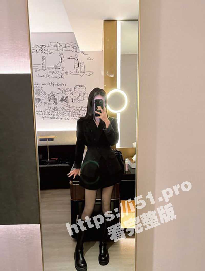 极品骚鸡吃鸡上瘾！瓜友投稿自己的反差母狗女友 吃鸡吧上瘾 一天不吃浑身难受 - 51吃瓜网-51吃瓜网