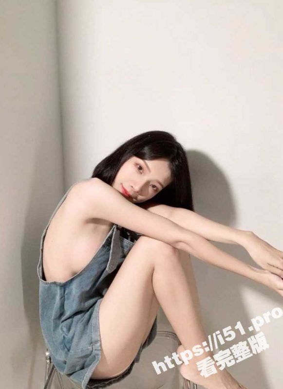 酒吧艳遇极品骚鸡 欣怡 带回酒店才发现此女简直就是人间魅魔 榨精机器 谁能顶住她的口活3分钟-51吃瓜网