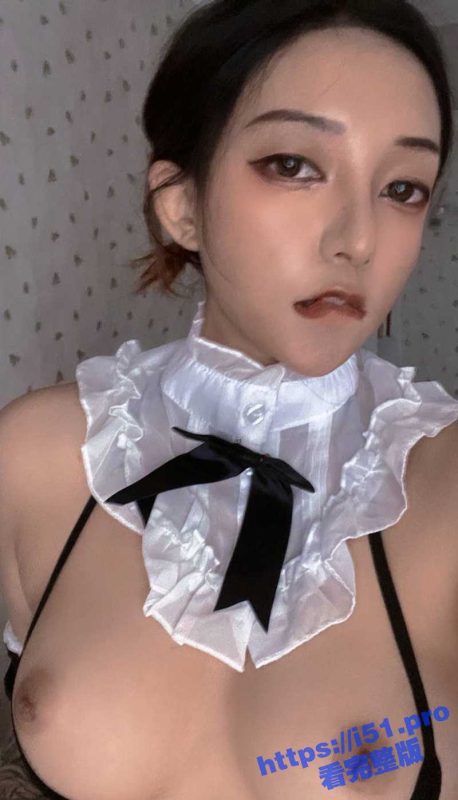 绿帽老公带着反差老婆3P挨操 老婆喜欢吃大屌 单男持续输出！妻子浪叫不止！-51吃瓜网