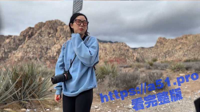 P站留学生 李艾elle lee 留学生的日常生活全记录 在外旅行露出口交 超级骚！-51吃瓜网