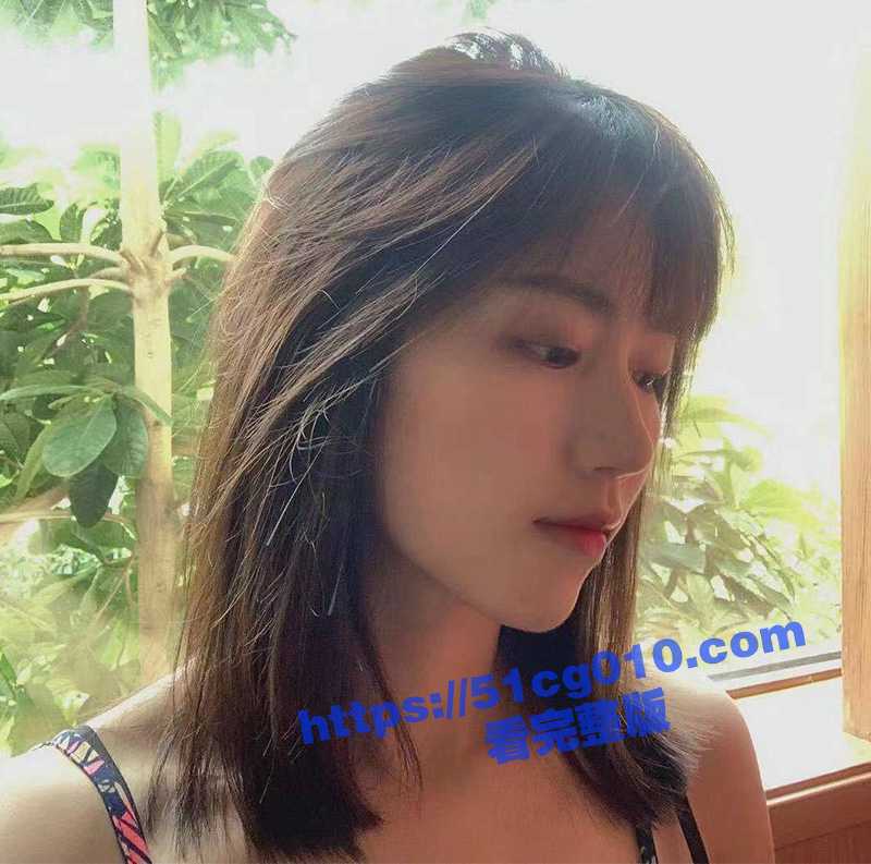 性感白嫩清纯女大学生拍写真 被摄影师忽悠拍全裸人体艺术 最后被套路无套内射-51吃瓜网