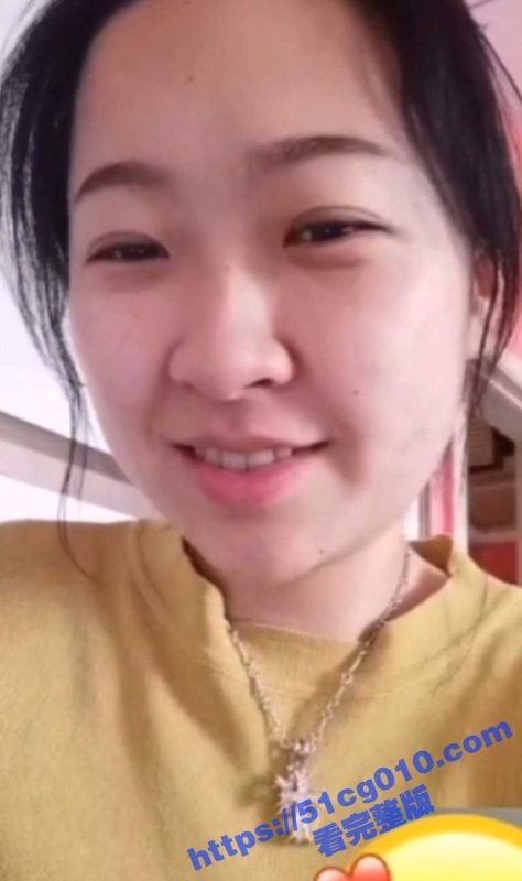 吉林四平丰满幼师少妇 潘尧 跟炮友激情啪啪 在楼道跪舔鸡巴 一边跟闺蜜打着电话一边被输出-51吃瓜网