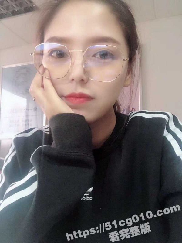 都说不要让女朋友去健身房 健身教练狂操别人的老婆和女友 真是一点都不心疼啊！-51吃瓜网