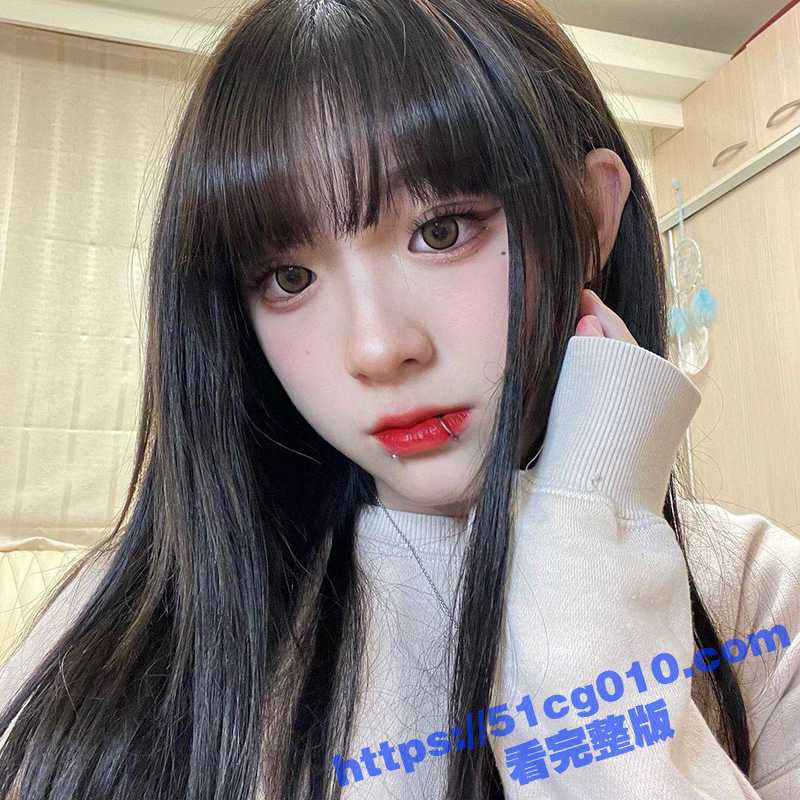 台湾医美机构白嫩高颜值小助理 在出租屋里和黄毛男友做爱还拍了纪录片 分手后被曝光泄密！-51吃瓜网