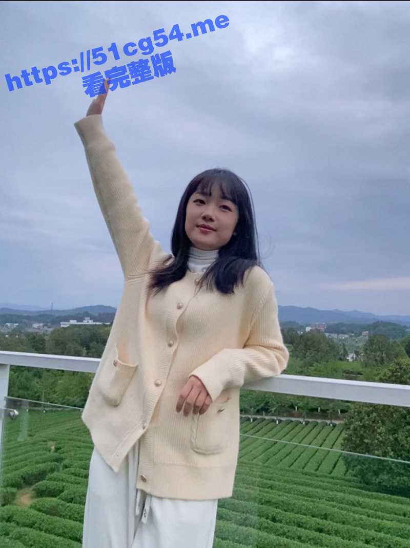 广州极品女幼师 林佳妮 泄密流出 被人调教成一条母狗 掐着脖子爆操玩到喷尿 水真多！ - 51吃瓜网-51吃瓜网