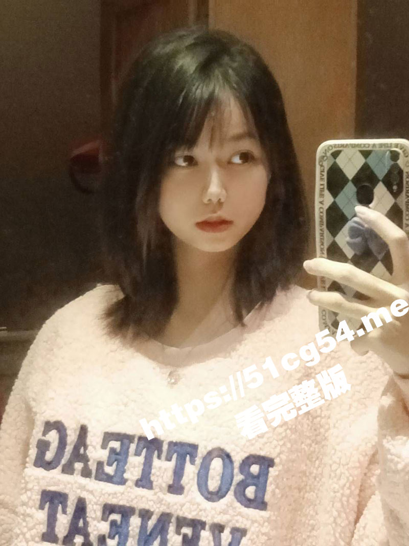 广西南宁三十三高中 陈紫涵 06年的高中生就是嫩 直接聊骚不会拒绝 还可穿上cos服无套内射 - 51吃瓜网-51吃瓜网