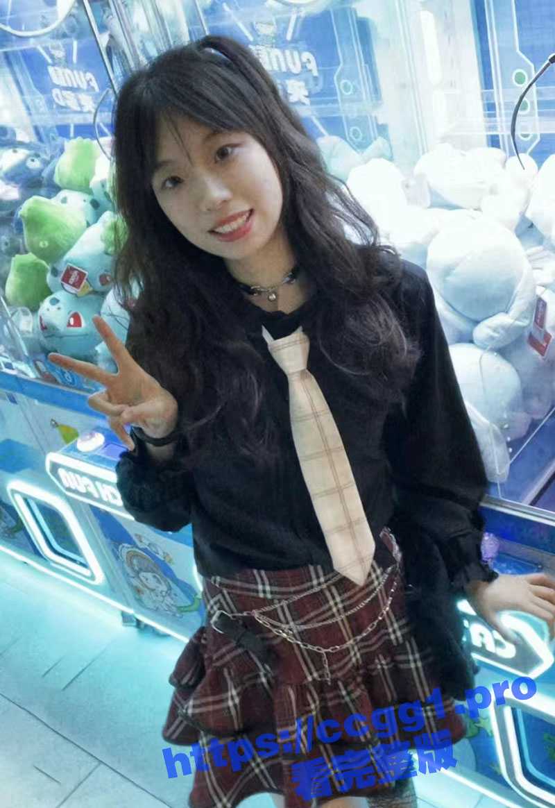 万人求极品福利姬大尺度自慰秀 身穿JK短裙蕾丝白袜 水晶棒抽插嫩穴 白浆四溢淫水流不停！ - 51吃瓜网-51吃瓜网