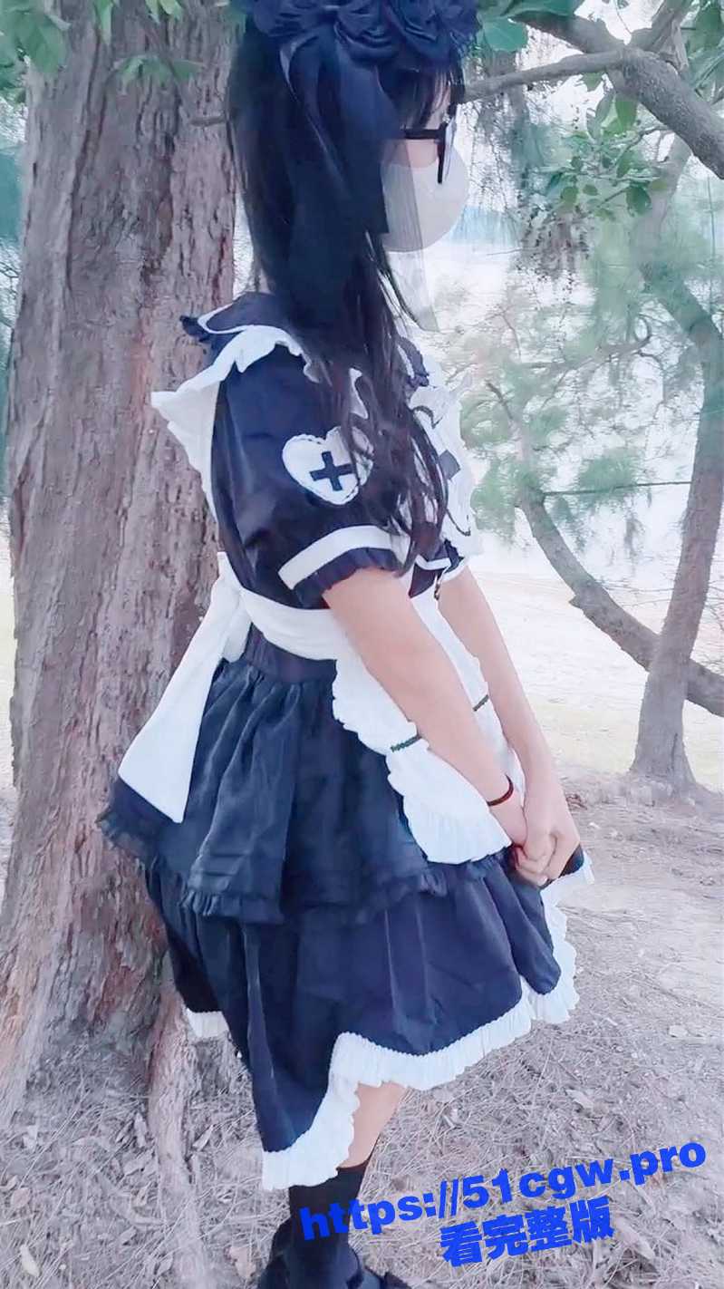 软软兔身穿女仆装 与男友户外取精 热乎乎的精液射在鞋中 穿回酒店继续爆操！操的女友淫叫连连！ - 51吃瓜网-51吃瓜网