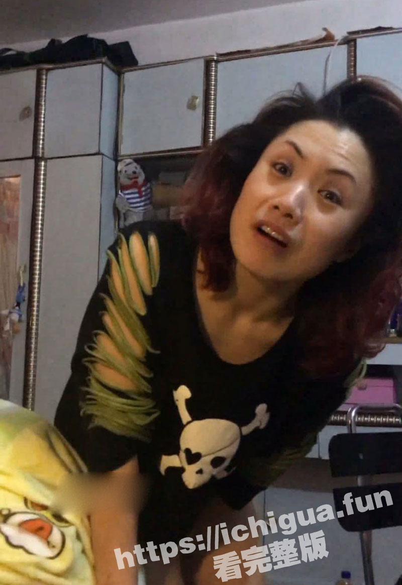 东北熟女大姐和网约的年轻小相好在家偷情做爱!“就和别人干过一次”搞笑对白完美露脸! - 51吃瓜网-51吃瓜网