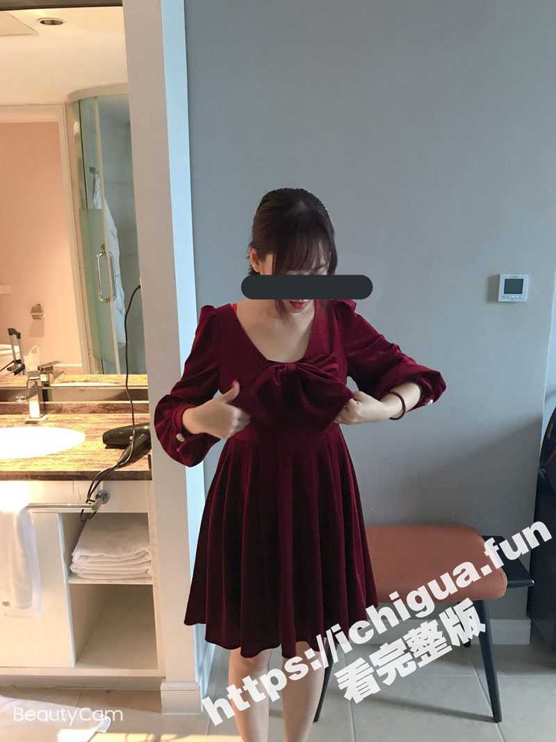 推特极品淫妻 小肥羊不是羊 约陌生人还不过瘾 蒙着眼睛玩 中途偷偷换成兄弟 更刺激 结果被媳妇发现了 - 51吃瓜网-51吃瓜网