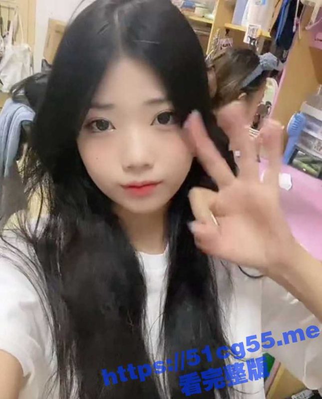 台湾淡江大学 陈惠欣 人前清纯小学妹人后淫荡小母狗 自拍视频发给不同男人看 被曝光泄密视频流出-51吃瓜网