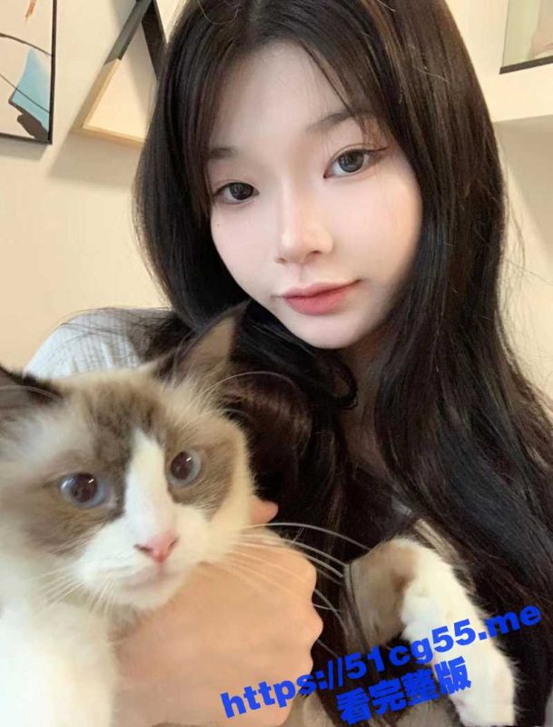 18岁福利姬 委屈小狗 私拍合辑！身材颜值都非常不错 年轻的身体总是充满活力 一手道具玩的如火纯青！-51吃瓜网