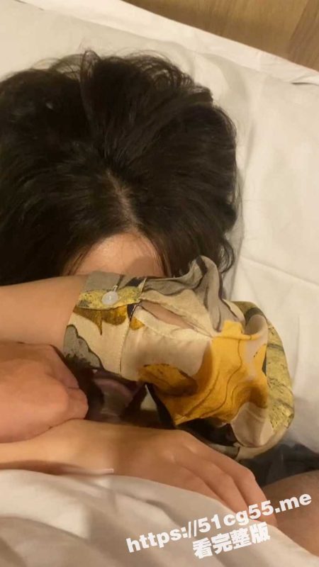 常州反差婊 张娇滔 嘴上说着不要 其实悄悄的在笑！半推半就大黑屌就塞到嘴里 吃的可香了！-51吃瓜网