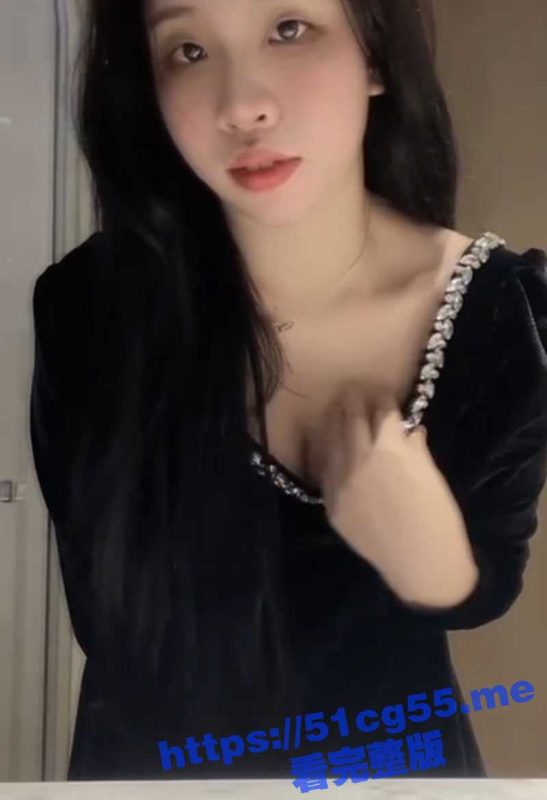 海南师范大学巨乳嫩妹 陈清慧 继裸贷风波后这次直接就卖淫捞金了 用手指抽插嫩穴享受高潮！-51吃瓜网