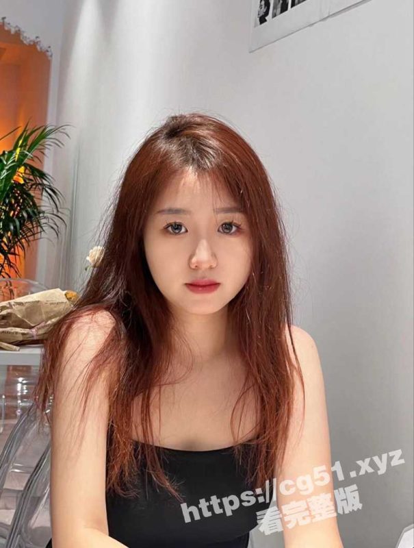 山东枣庄某公司客服 孙雨婕 新婚没几天就找前任约炮 看来被前任调教的很成功 叫的也太骚了！-51吃瓜网