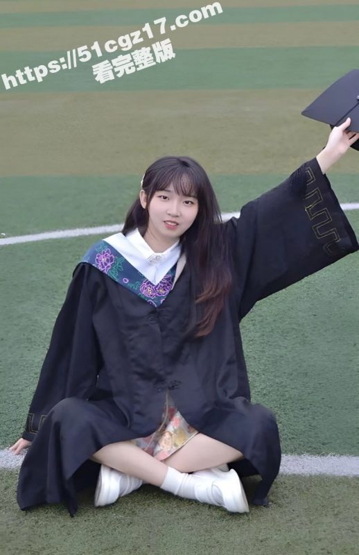 福建厦门学生妹 陈欣安 和男友性爱自拍被渣男分享流出 身材极品长腿翘臀 后入翘臀呻吟甜美-51吃瓜网