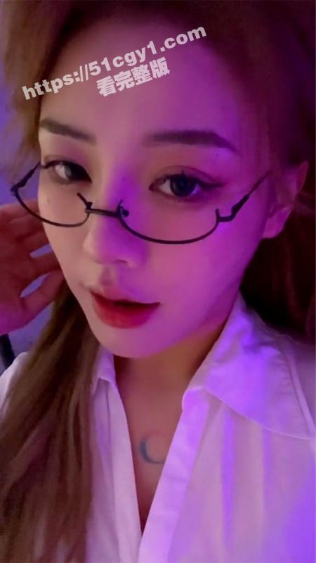 抖音极品网红 DJ美羊羊 细腰丰臀大尺度私拍诱惑十足 虽沦为精盆公厕依然不忘包装自己-51吃瓜网