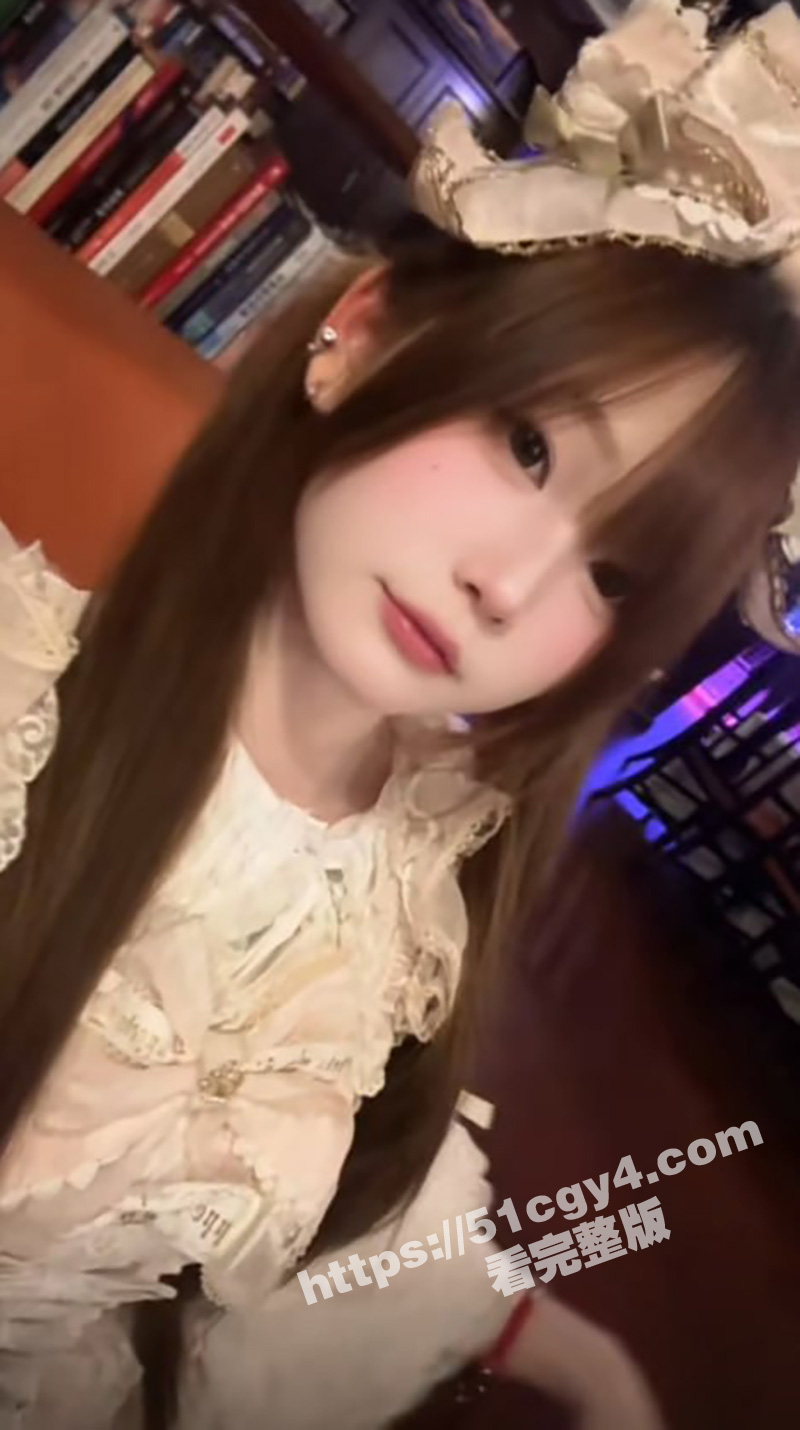 B站美女网红 猫小娴 最新2000元提督福利 开档黑丝白虎嫩穴一线天跳蛋自慰高潮！ - 51吃瓜网-51吃瓜网