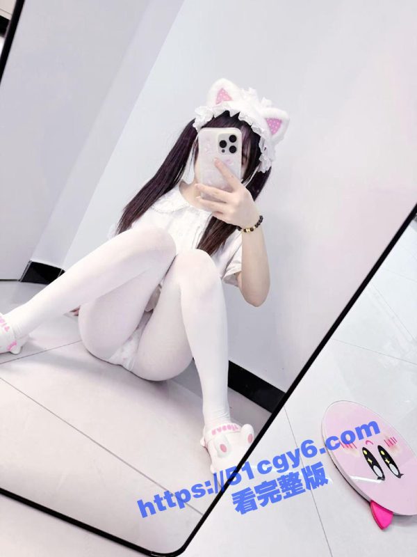 海角乱伦之D罩杯的一线天女儿 潜入房间强奸女儿 爆力抽插释放心中欲望-51吃瓜网