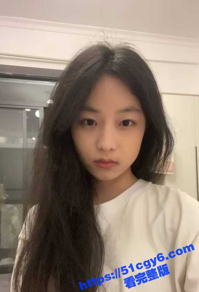 独家曝光!瓜友酒吧搭讪清纯女大学生 带到酒店激情性爱 大屌后入狠操 叫床声甜美动人 - 51吃瓜网-51吃瓜网