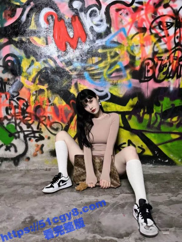 淫妻绿帽大神 icicis 健身房勾搭瑜伽教练激情4P 顶级淫乱盛宴满足你的精神味蕾！-51吃瓜网