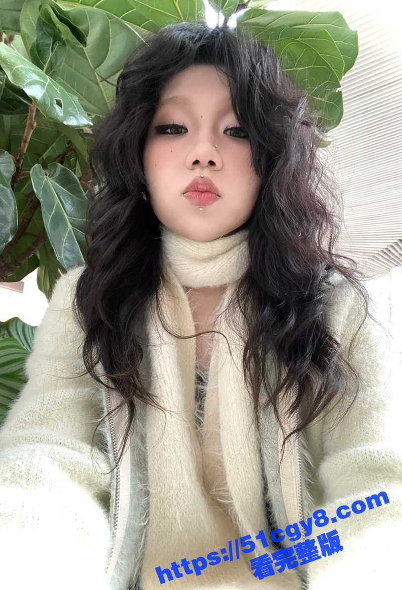 巨乳大学生自慰视频流出 肥硕肉臀诱人无比 假屌自慰狠插到底 娇嫩玉穴汁水横流 - 51吃瓜网-51吃瓜网