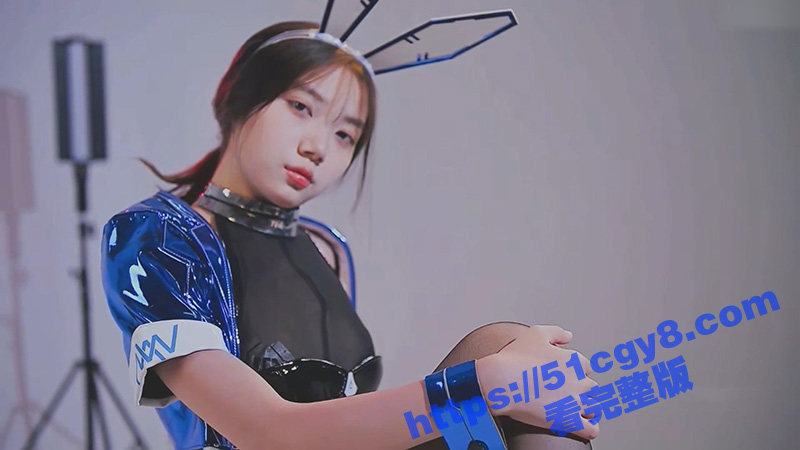 清纯少女 FENDSON 大尺度三点全露私房摄影 娇嫩少女多视角展示性感娇躯 唯美画面带给你顶端的享受！-51吃瓜网