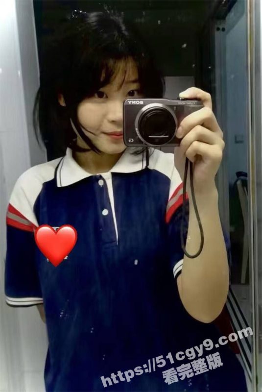 湖南长沙学生妹 李沫然 D杯大奶小母狗被学长肆意调教 小小年纪自慰手法就十分逆天 未来校园的精盆公厕啊！-51吃瓜网