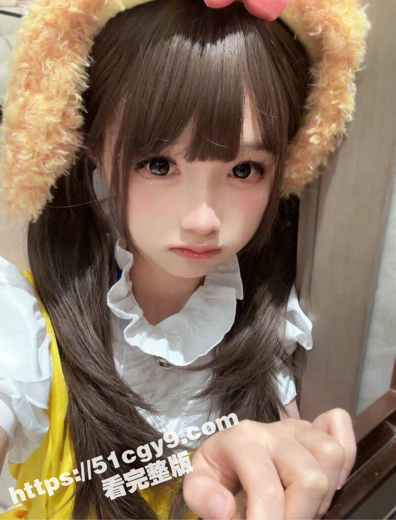 南京反差女大学生宿舍偷偷自慰 用震动棒把自己玩到高潮痉挛！ - 51吃瓜网-51吃瓜网