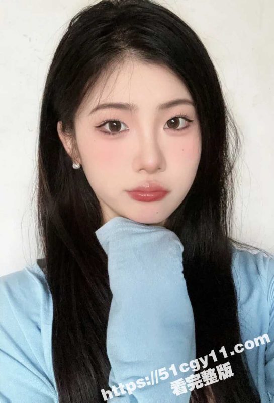 真实情侣做爱私拍泄密 超敏感大奶女友被干的狂喊淫叫 花式抽插把小穴玩到红肿流汁！-51吃瓜网