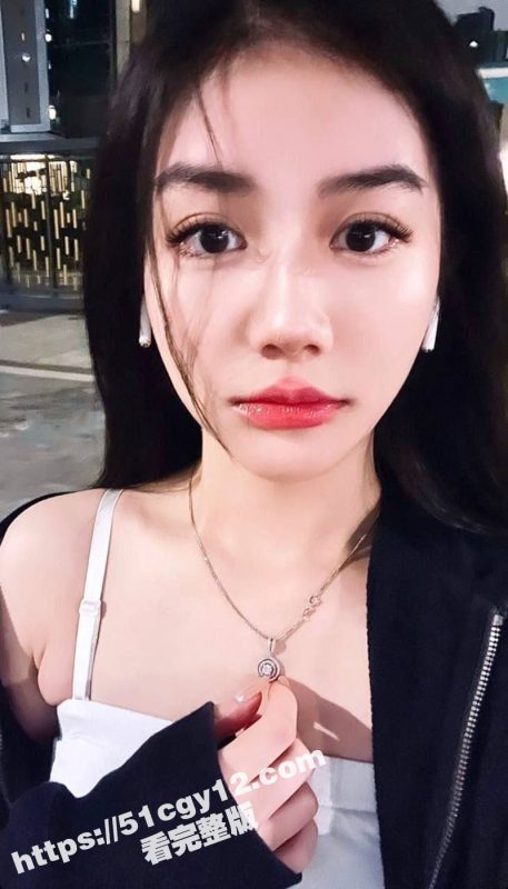 深圳电信职员 刘宇健 勾引别人老婆 在公司偷情做爱视频被曝光！-51吃瓜网