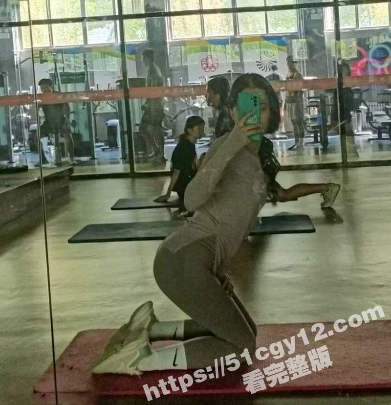 河北反差心机婊 周倩倩 仗着一副清纯脸蛋粉嫩蜜穴 拍各种卖骚自慰视频 勾引网友线下约炮 实则收钱卖淫！ - 51吃瓜网-51吃瓜网