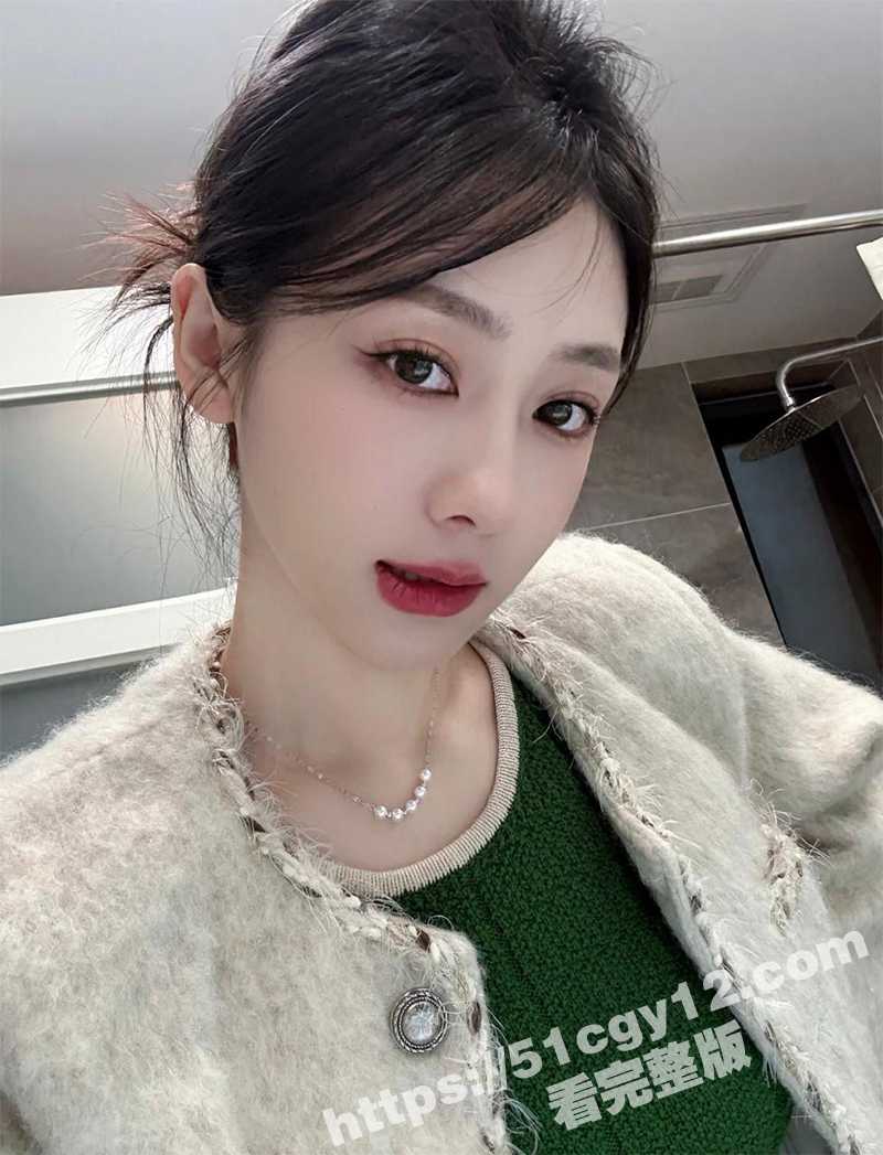 真实厦航空姐门事件！高颜值极品空姐 为取悦金主被各种调教凌辱 彻底沉沦为精盆肉便器！ - 51吃瓜网-51吃瓜网