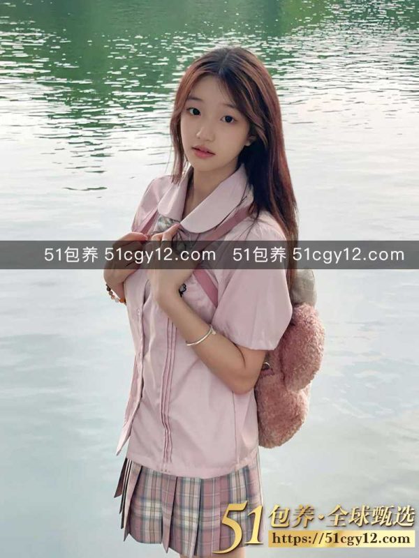 51包养 高端外围 | WCS040802  长沙兼职嫩妹 B杯处女包落红  质量保真 假一赔十-51吃瓜网